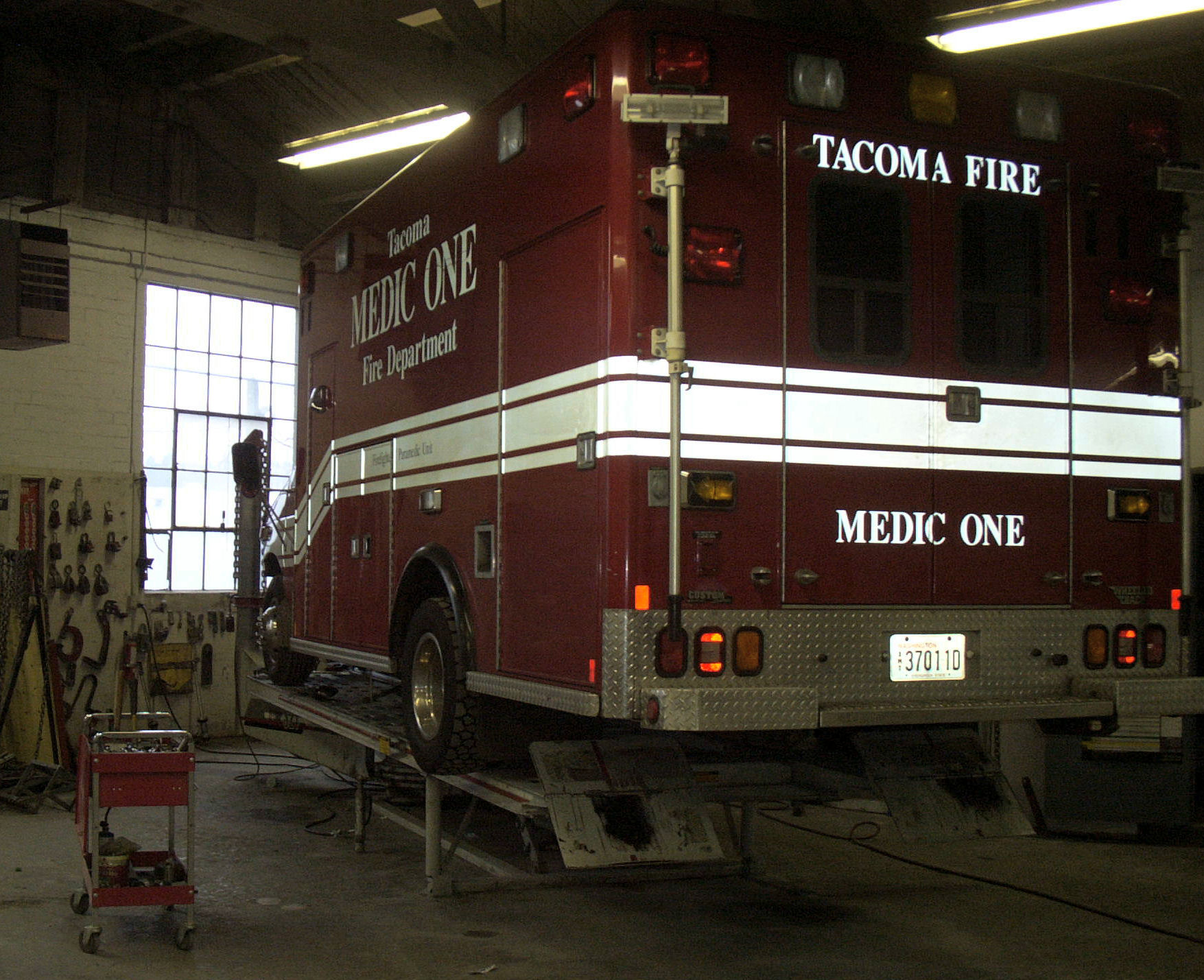Mullan's Collision Center repair shop photo 3